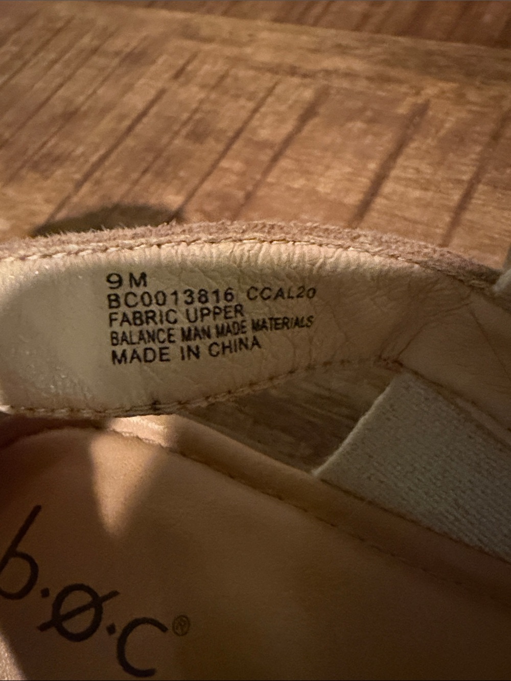 b.o.c Women’s Tan Suede Crisscross Sandals with Elastic Strap - Picture 5 of 8